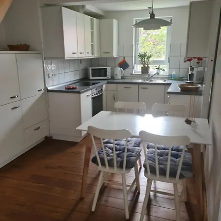 Elfie Apartment