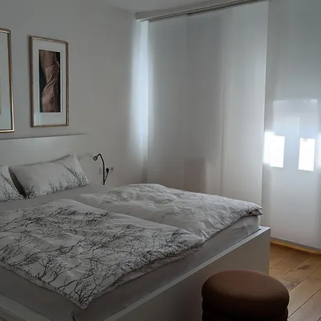 Elfie Neustadt an der Weinstraße